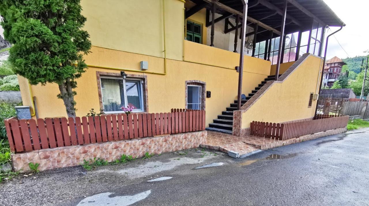 Apartament Dilama Синая Екстериор снимка