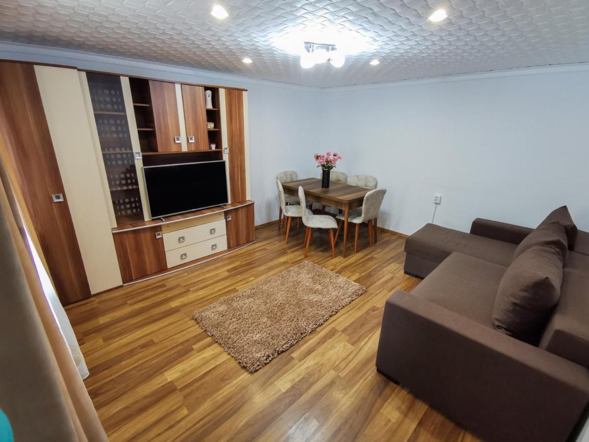 Apartament Dilama Синая Екстериор снимка